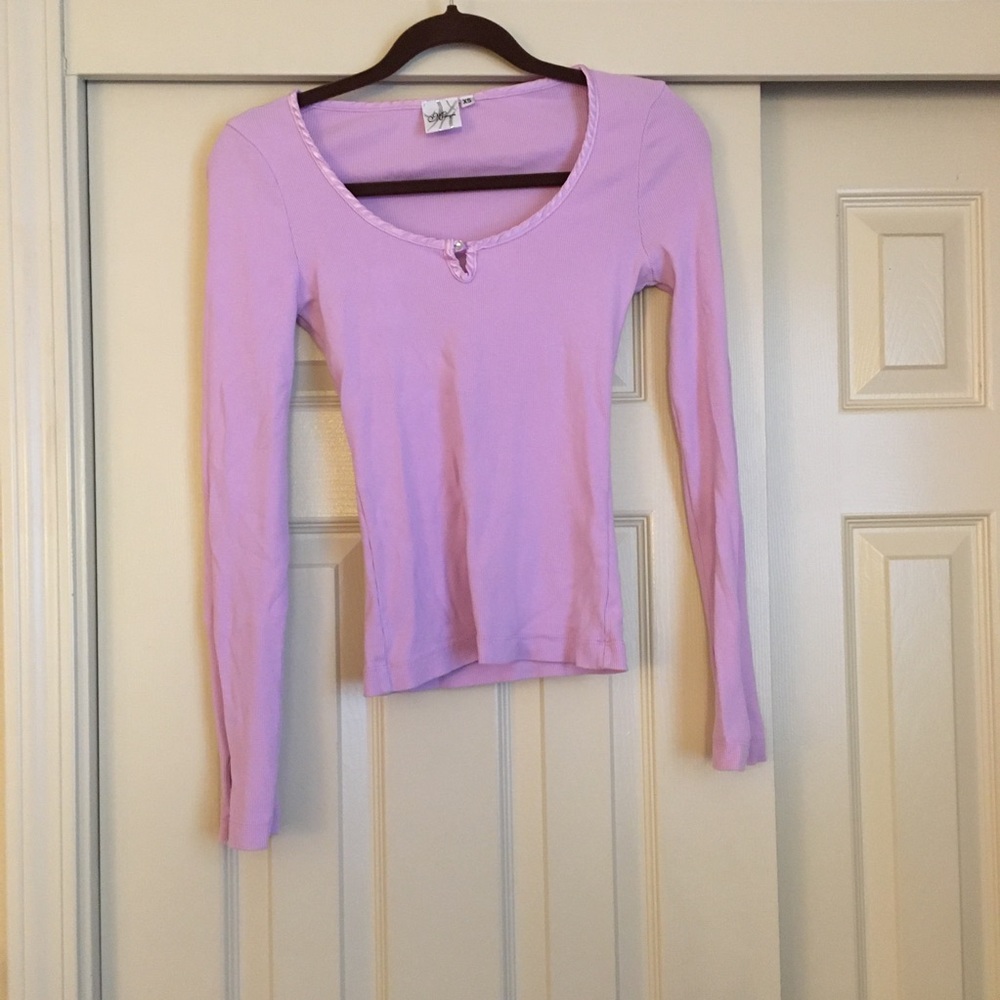 Meringue Scoop Neck Top